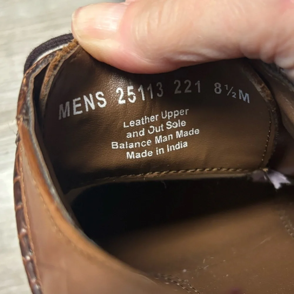 Stacy Adams Brown Leather Wing Tip Oxford